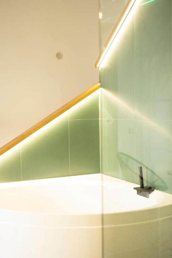 Bali Aqua&Charme Bed and Breakfast Gaeta Buitenkant foto